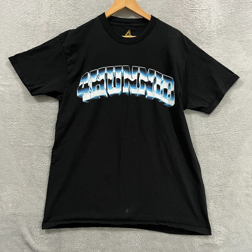 4HUNNID YG Graphic Shirt Mens Large Black Big Chrome Logo Crew Neck Pullover Tee